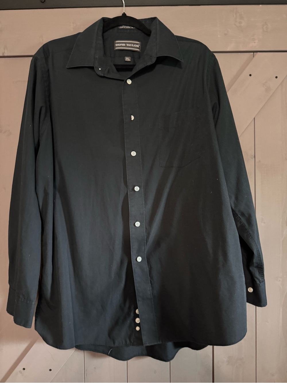 David Taylor Black Men’s Long-Sleeve Dress Shirt